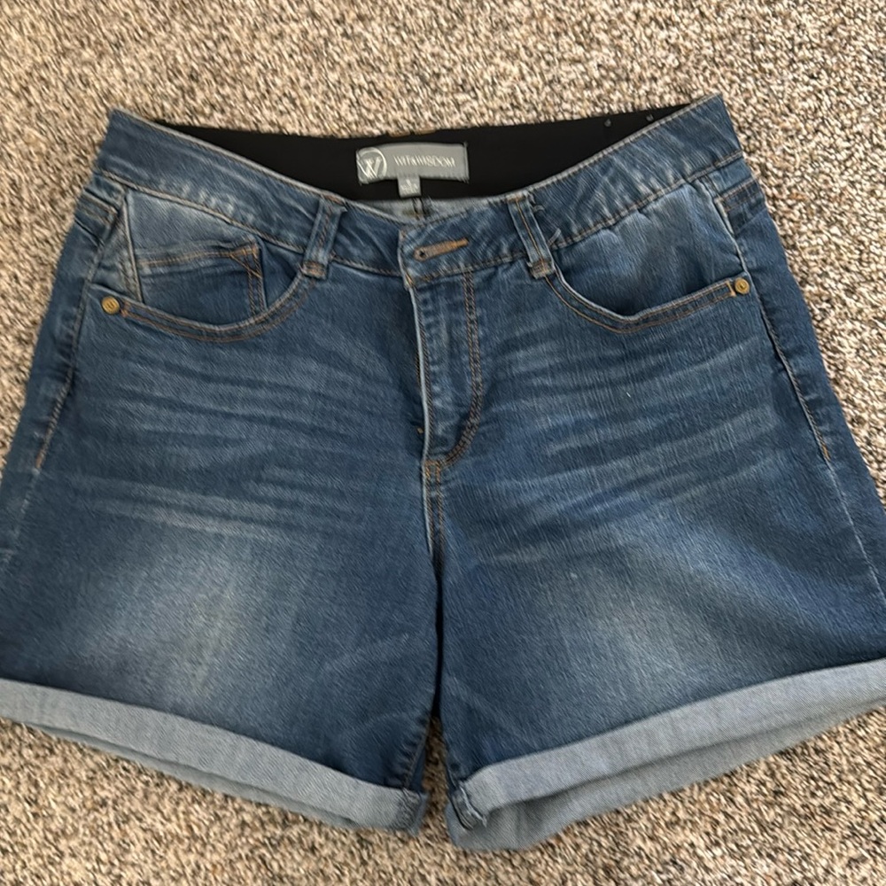 Wit & Wisdom Jean shorts. Size 6